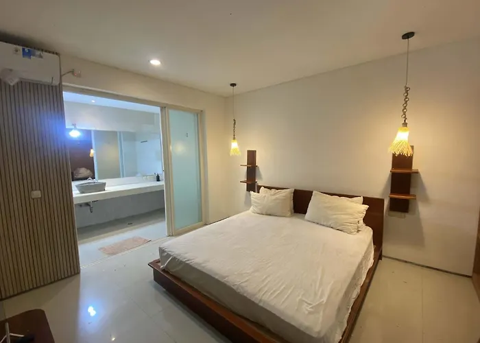 Villa 3 Bedroom Chrysanthemum Nusadua *